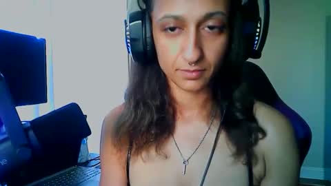 goddessvikkii online show from January 16, 8:29 pm