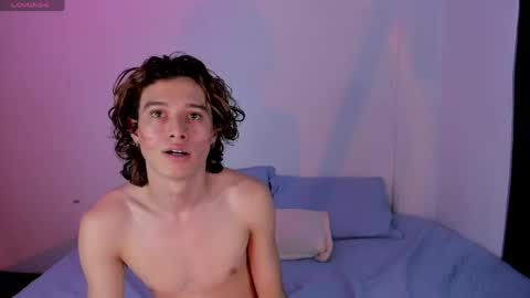 goddest_perseus_ online show from April 10, 8:35 pm