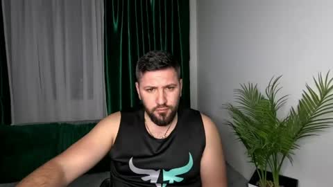 gold_alpha_boy online show from May 7, 6:47 pm