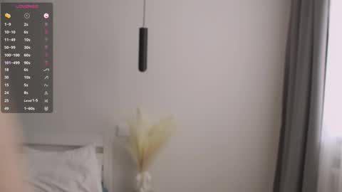 Molly online show from October 24, 6:36 am