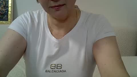 golden_kessie online show from May 15, 6:44 am