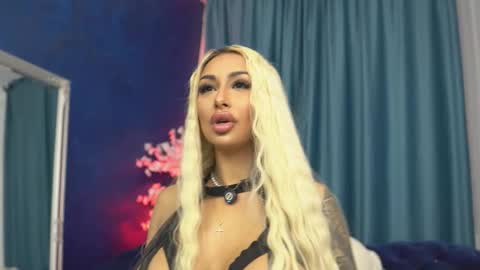 GoldenAmberX online show from September 23, 7:53 pm