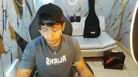 Jeff and Sebas online show from May 31, 11:17 pm