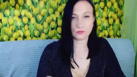 goldmoonn online show from March 18, 6:03 pm