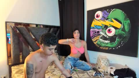 Gomez online show from October 8, 3:13 am