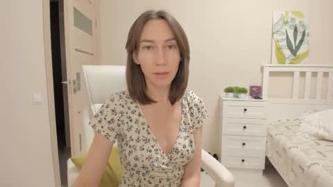 Good GlamorGirl online show from December 22, 2:29 am