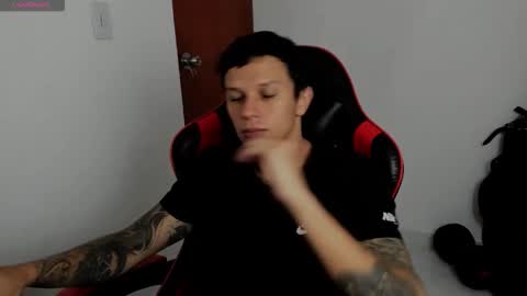 goodboy69i online show from September 18, 11:58 am