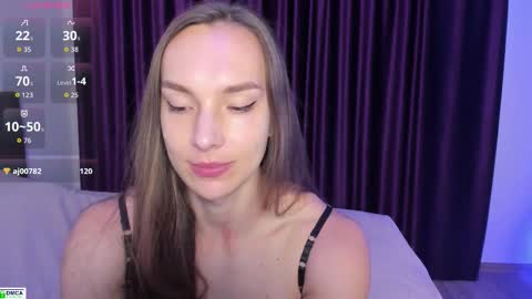 Snapshot of goodnight_kitty chatting on September 9, 10:21 pm goodnight_kitty online show from September 9, 10:21 pm