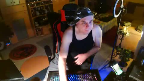 google5001 online show from February 2, 4:31 am