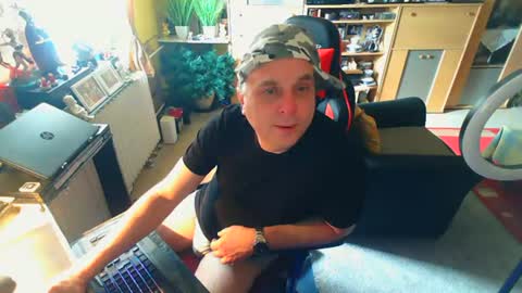 google5001 online show from July 3, 9:58 am