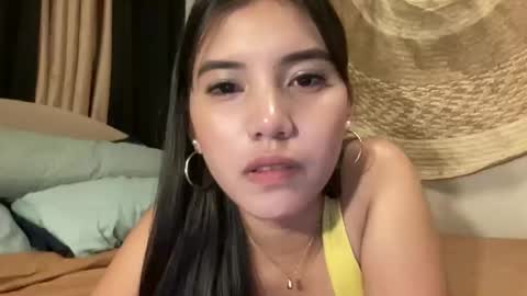 Lyn online show from March 5, 11:08 am