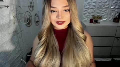 Amanda rose online show from November 18, 12:46 am