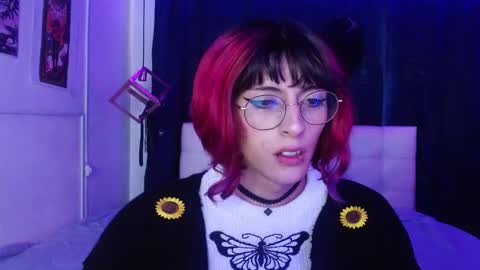 Snapshot of goth_minerva chatting on October 14, 2:20 pm goth_minerva online show from October 14, 2:20 pm