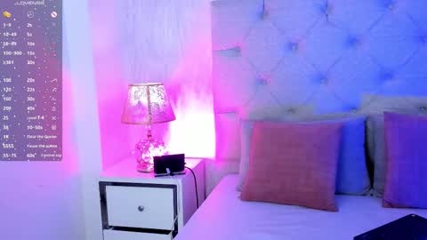 goth_tasha online show from March 30, 7:14 pm