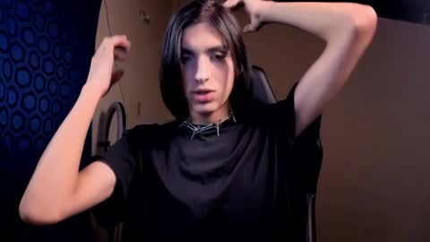 angelito tu novio online show from April 1, 9:54 am