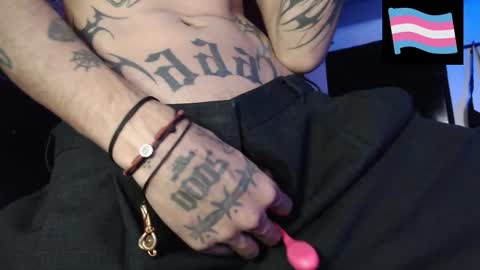 Manolo  modelo independiente online show from March 23, 9:20 pm