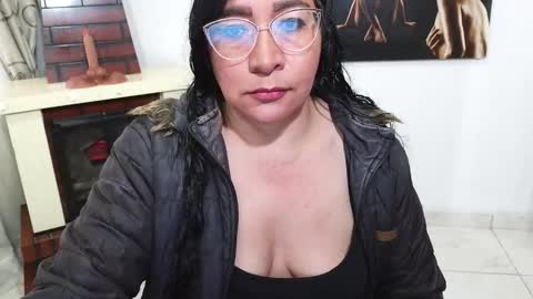 grace_mature_milf online show from November 14, 11:23 am