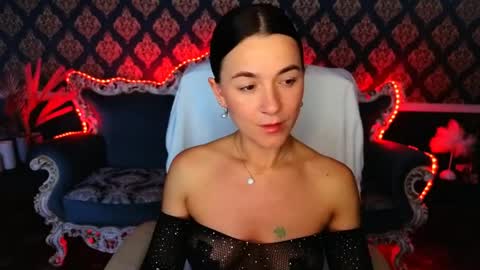 gracefulmichelle online show from April 21, 2:51 am