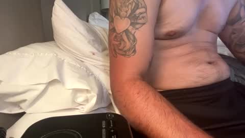 greatwhiteviper online show from October 2, 1:48 am