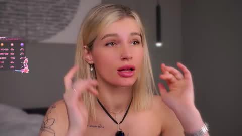 Kelly online show from February 4, 12:42 pm