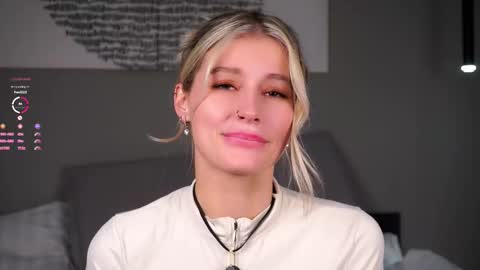 Kelly online show from January 18, 12:47 pm