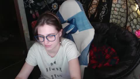 Lina online show from March 23, 12:32 pm