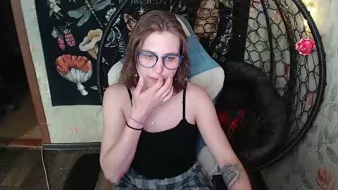 Lina online show from June 10, 12:37 pm