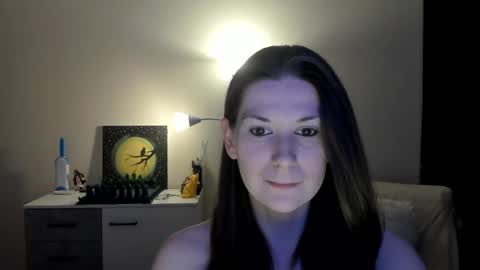 Snapshot of gretamiln chatting on October 18, 6:56 pm Greta online show from October 18, 6:56 pm