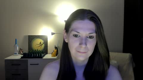 Snapshot of gretamiln chatting on October 11, 10:35 pm Greta online show from October 11, 10:35 pm