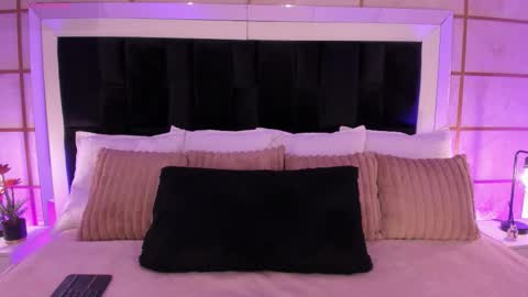 Greta Velvet  online show from February 4, 7:51 pm