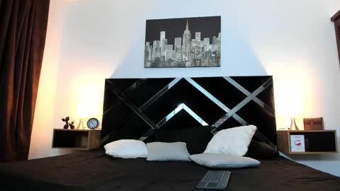 Benjamin online show from April 11, 3:22 am