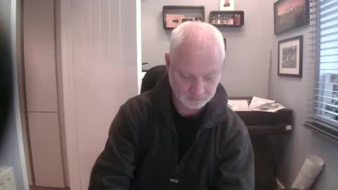 greyfox_6000 online show from February 26, 10:16 am