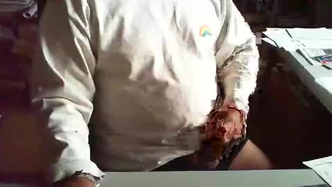 greyhounddog online show from April 12, 9:13 am