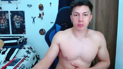 griego01 online show from February 14, 11:31 pm