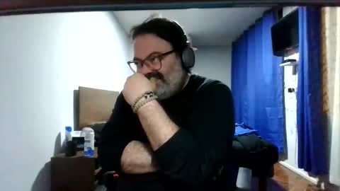 Snapshot of griegozorbatos chatting on October 22, 3:10 am griegozorbatos online show from October 22, 3:10 am