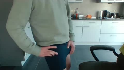 Snapshot of griesie chatting on December 20, 10:38 am Griesie online show from December 20, 10:38 am