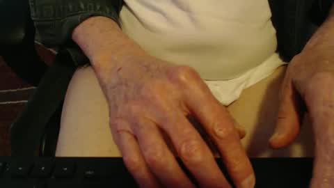 griz01 online show from December 7, 4:20 pm