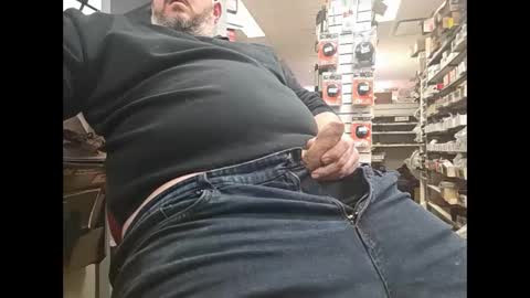 grizzly_uncut online show from March 6, 8:19 pm