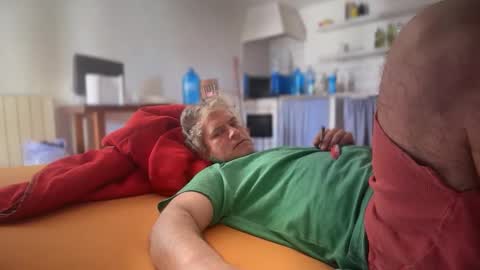 guardiannif_ online show from March 30, 11:10 am