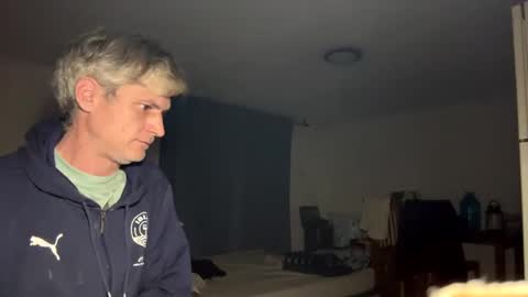 guardiannif_ online show from February 19, 9:25 pm