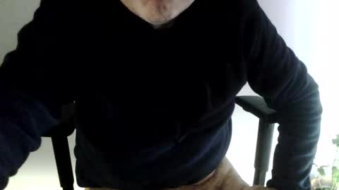 Dislove online show from March 7, 2:17 pm