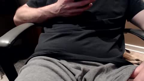 newbies online show from February 22, 4:40 am