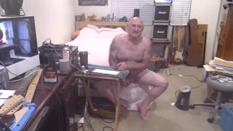 Mario online show from January 7, 9:03 am