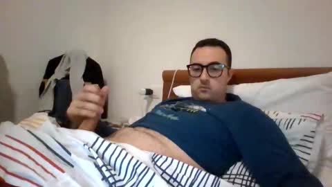 gullit93 online show from April 21, 8:05 pm