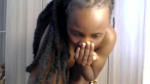 Miss Incredible online show from September 9, 1:33 pm