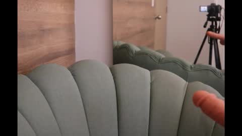 gummyluv online show from November 30, 2:46 pm