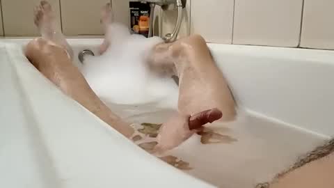 gunwo80 online show from December 18, 7:08 pm