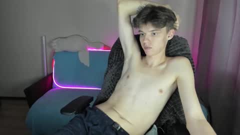 guy_liam1 online show from October 10, 2:01 pm