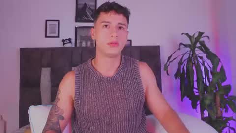 Gabriel online show from July 18, 5:09 am