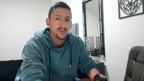 karim online show from March 9, 1:48 pm